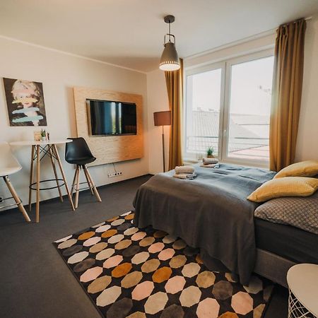 Beautiful New Studio, 400M From The Square Apartment Пилзен Екстериор снимка