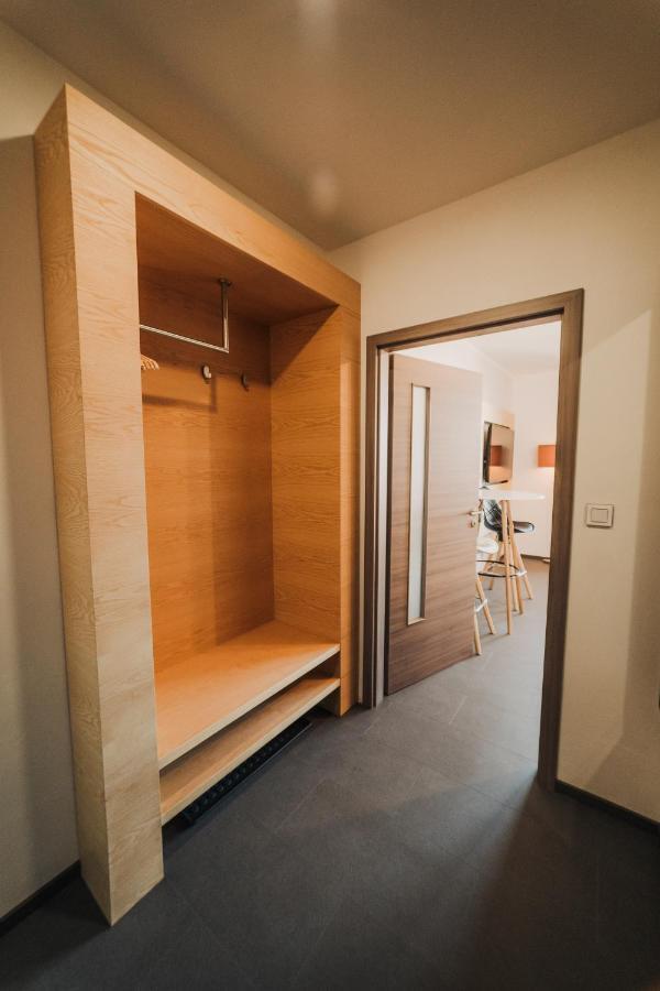 Beautiful New Studio, 400M From The Square Apartment Пилзен Екстериор снимка