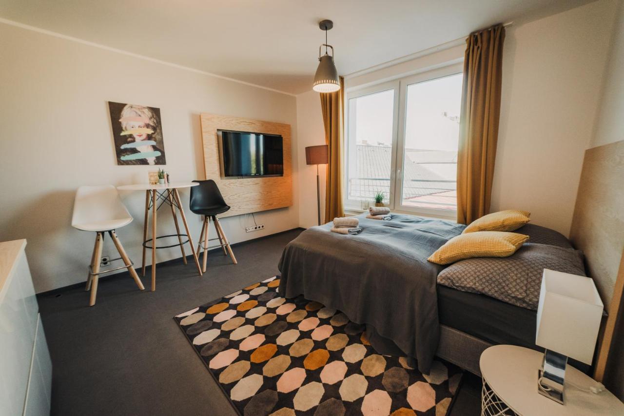 Beautiful New Studio, 400M From The Square Apartment Пилзен Екстериор снимка