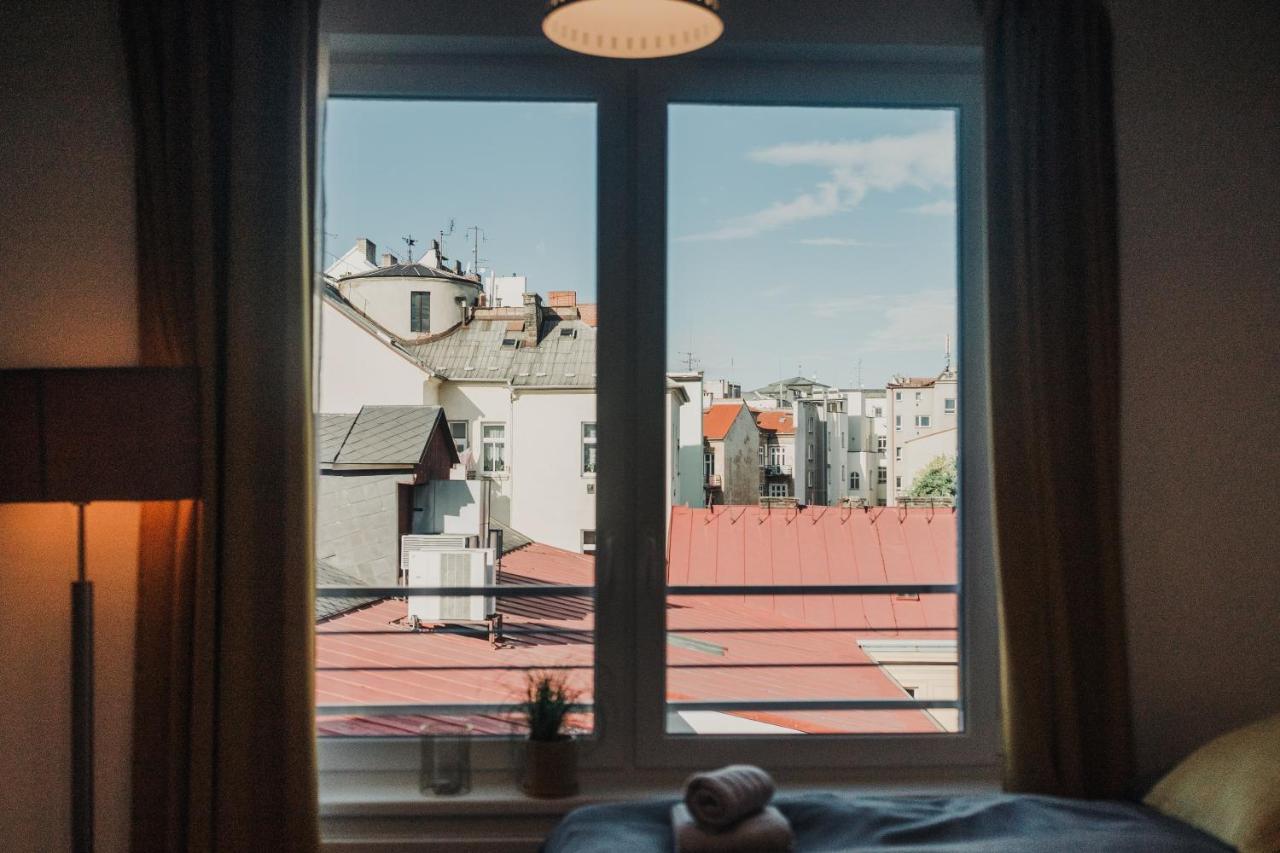 Beautiful New Studio, 400M From The Square Apartment Пилзен Екстериор снимка