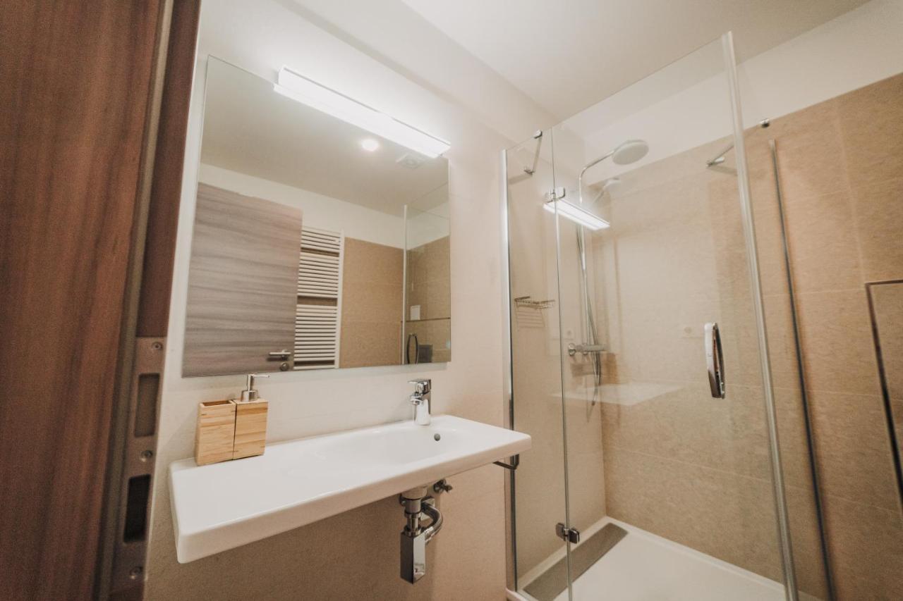 Beautiful New Studio, 400M From The Square Apartment Пилзен Екстериор снимка
